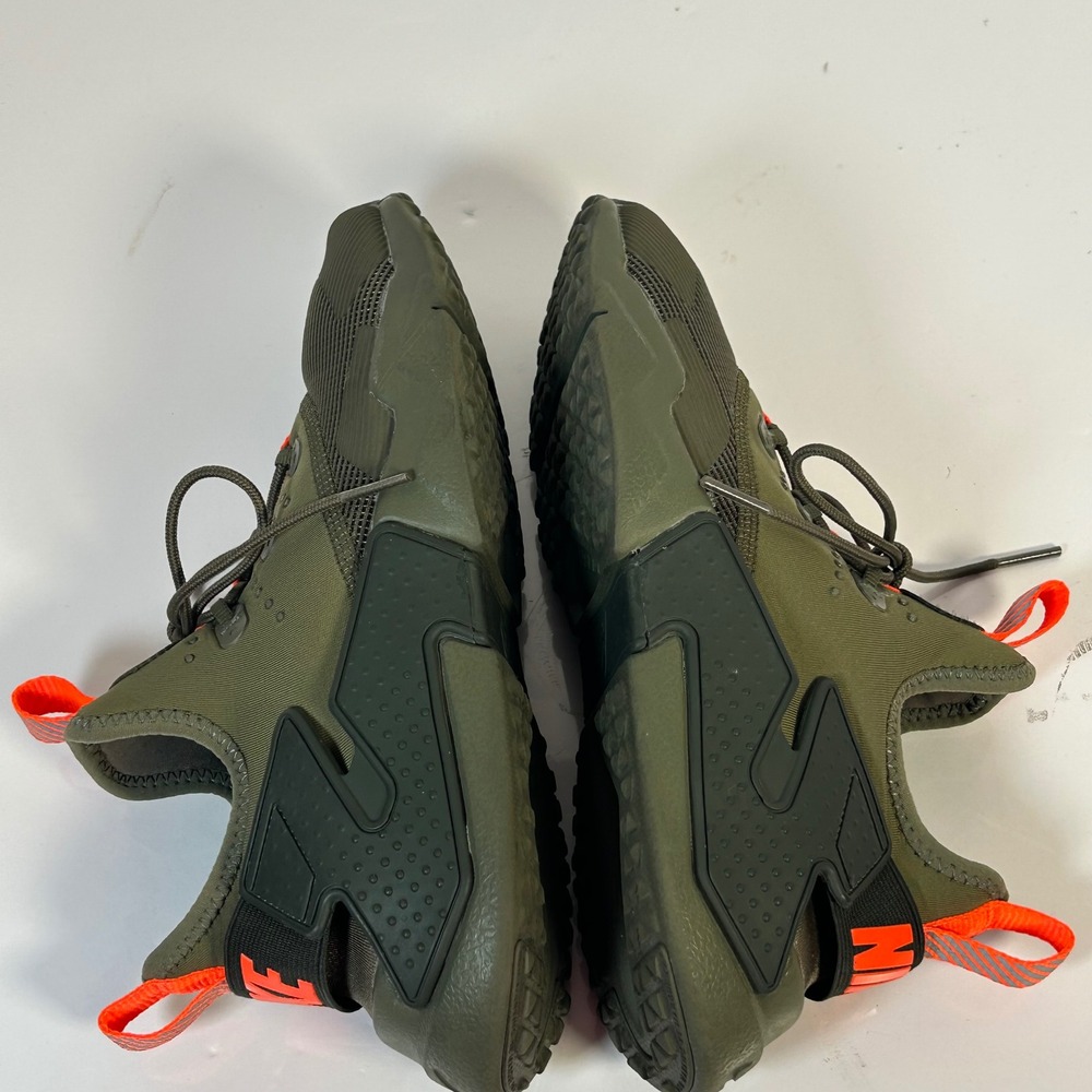 Nike Air Huarache Drift GS Medium Olive Bright Crimson Boys Youth 4.5Y - Picture 3 of 9